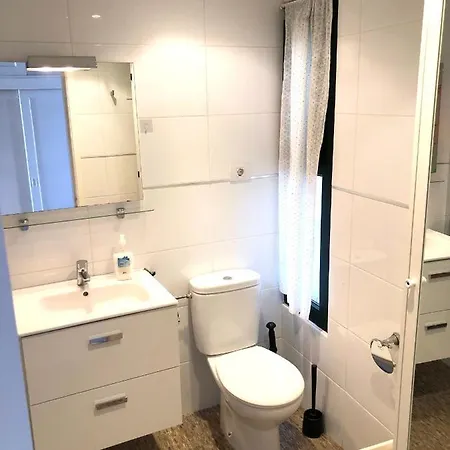 Casa Joe, Cosy One Bedroom On Popular Complex With Pool Apartment *